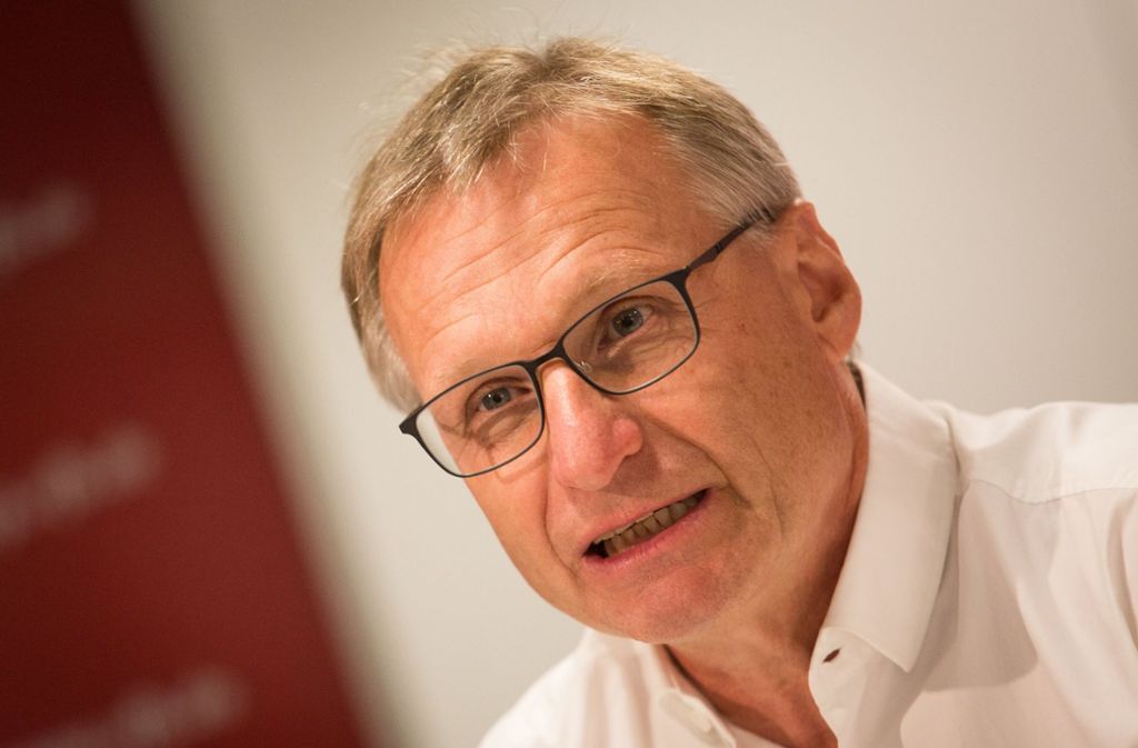 VfB-Sportchef Michael Reschke ist guter Dinge für die kommende Saison.