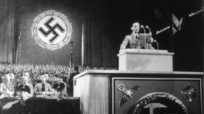 Zukunft der Demokratie: Das höhnische Lachen des Joseph Goebbels