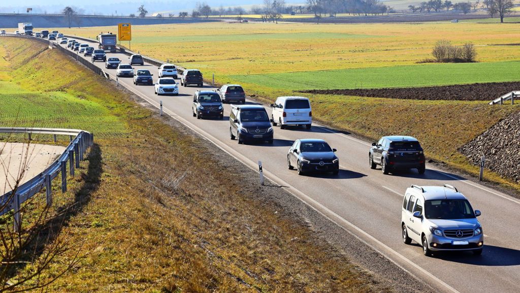 Interview mit Jan Hambach: B 464: „Ein Ausbau zieht nur noch  mehr Verkehr an“