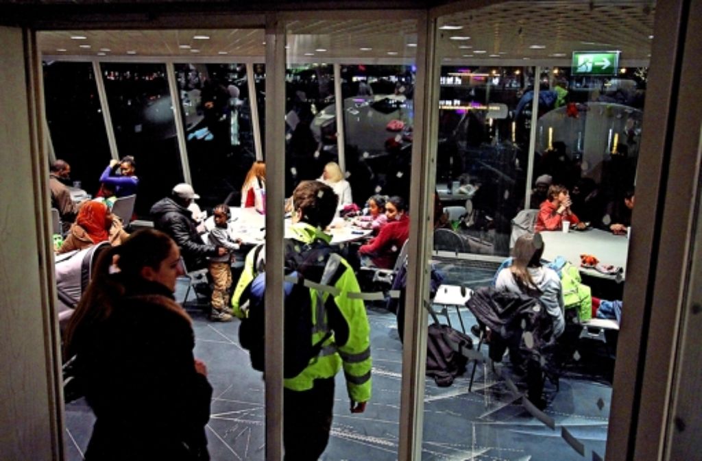 In der  Kongresshalle fanden  250 Menschen vorübergehend ein Asyl. Foto: factum/Granville