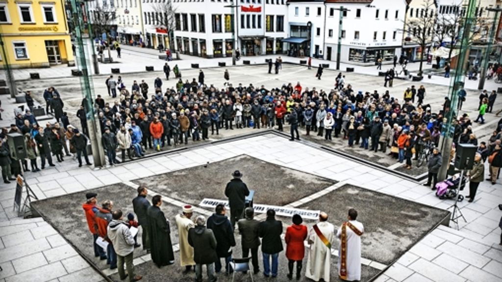 Friedensgebet in Göppingen: Zeichen gegen Hass und Gewalt
