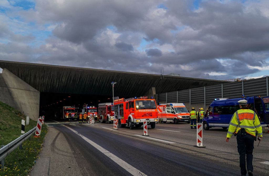Unfall im Engelbergtunnel: Gemeinsam mit der Gerlinger Wehr sind die Leonberger dort für den Brandschutz zuständig.