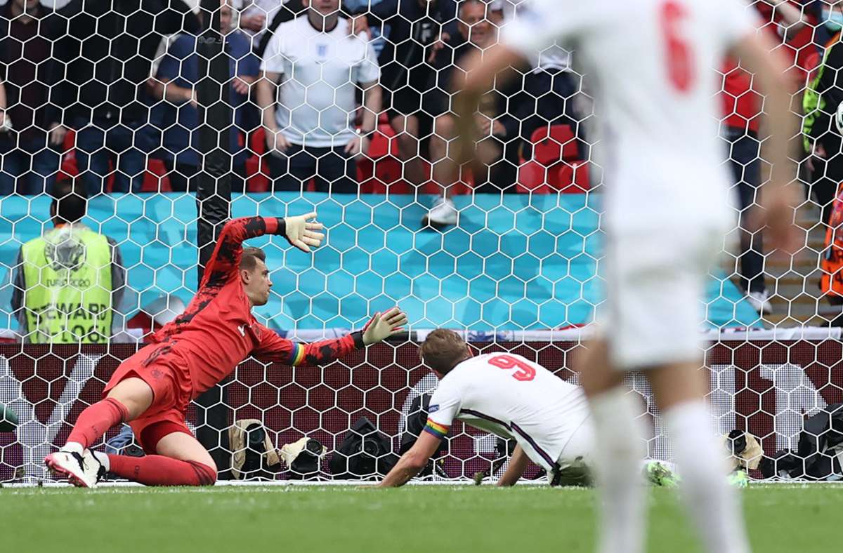 Die Entscheidung: Harry Kane macht das 2:0 für England.