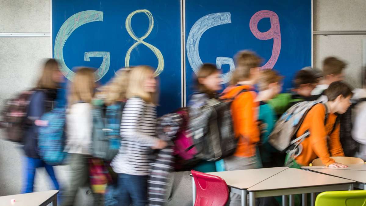 Unterschriften sammeln für Volksantrag: G9 statt G8 – Auch Eltern im Kreis Esslingen wollen Abkehr von Turboabi