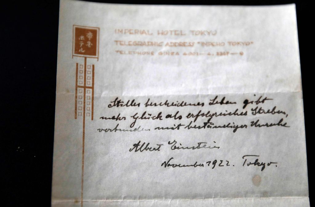 Diese handschriftliche Notiz von Albert Einstein wurde für 1,3 Millionen Dollar versteigert.