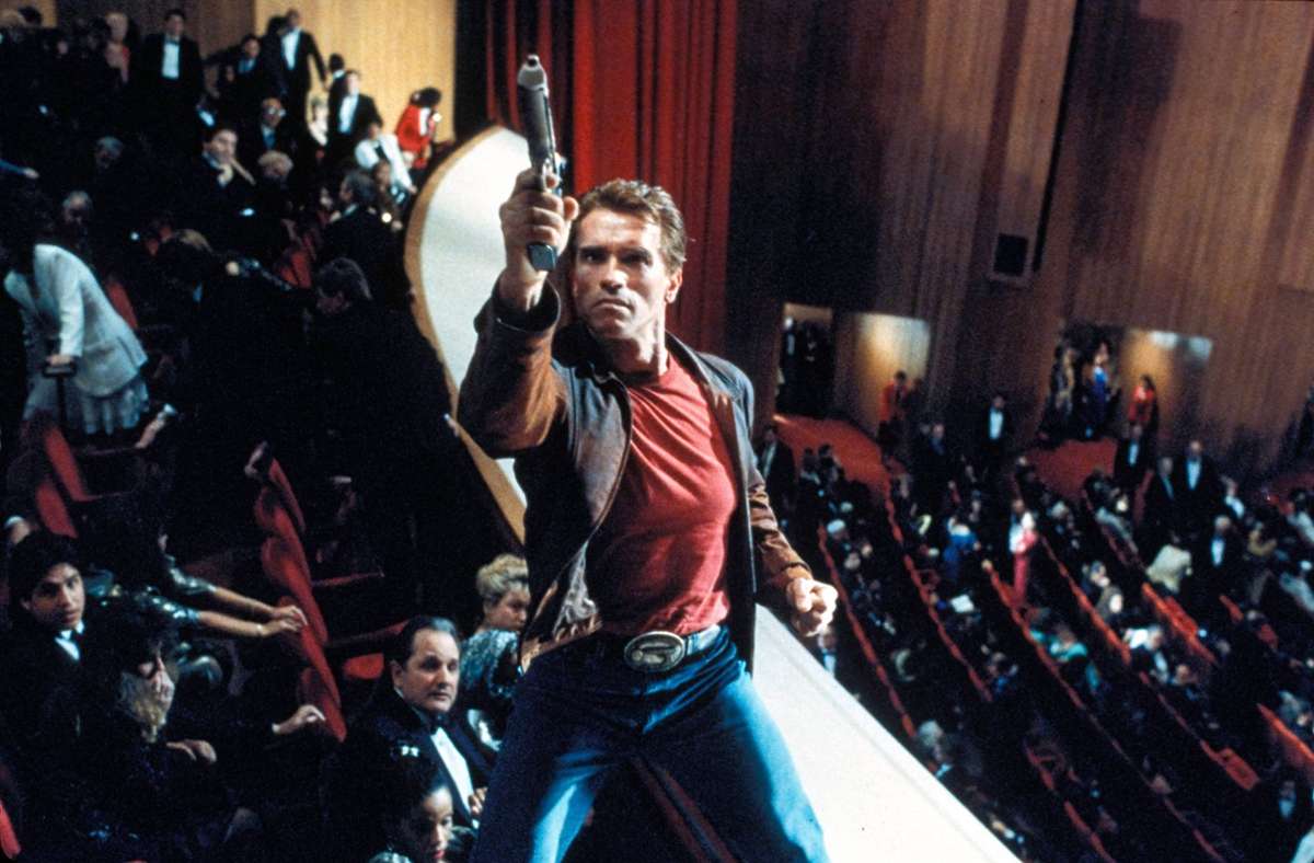 The Last Action Hero. Regie: John McTiernan. Sony 4K- Blu-ray. 131 Minuten. Arnold Schwarzenegger trifft Buster Keatons „Der Kameramann“ und Woody Allens „The Purple Rose of Cairo“ – zu oft übersehenes Komödienjuwel. (gun)