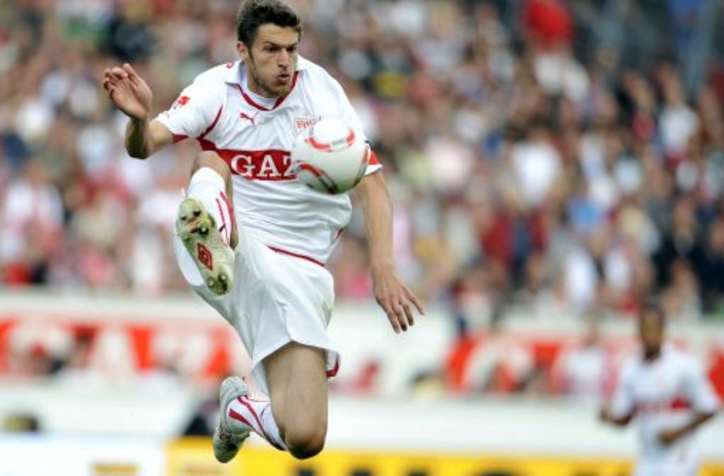 Platz 5: Matthieu Delpierre - Abwehr, 29 Jahre - 6 Millionen Euro. Delpierre kam zur Saison 2004/05 ablösefrei vom OSC Lille zum VfB.