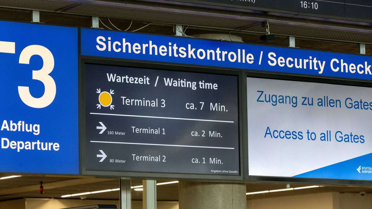 Sicherheitskontrolle am Flughafen Stuttgart: Wie kommt ein Passagier unbemerkt vorbei?
