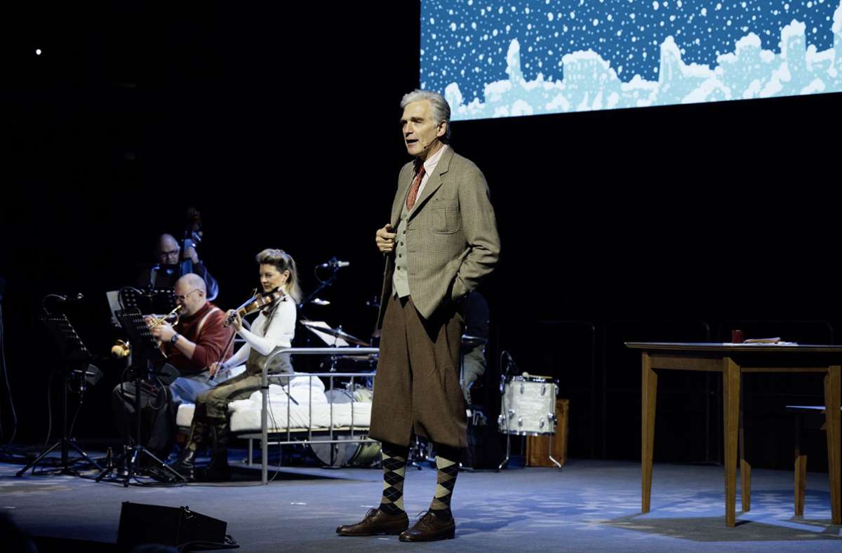 „Ein Mann im Schnee“ – Weihnachten mit Walter Sittler und seine Hommage an Erich Kästner – kurz vor Weihnachten am 20. und 21. Dezember 2023 in Fellbach zu sehen.