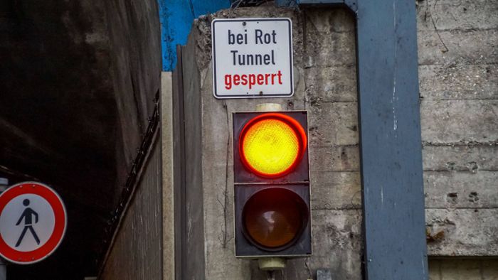 Wagenburgtunnel gesperrt – Abluftkanal an Decke bröselt
