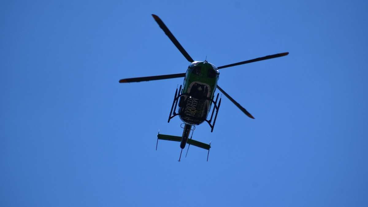 Polizeieinsatz in Leinfelden-Echterdingen: Hubschrauber fahndet nach flüchtigen Einbrechern