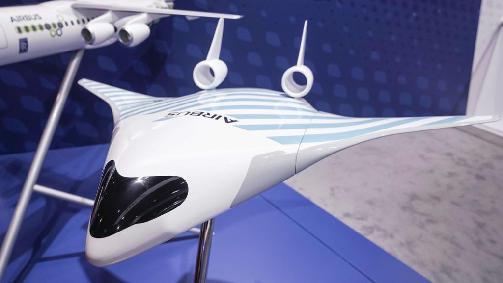 Luftfahrtmesse in Singapur: Airbus stellt kraftstoffsparendes Flugzeug-Modell vor