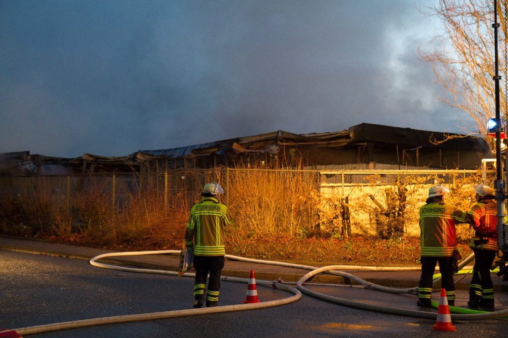 Ein Millionenschaden verursachte beispielweise ein Feuer beim Dentalhersteller Dürr in Bietigheim-Bissingen.