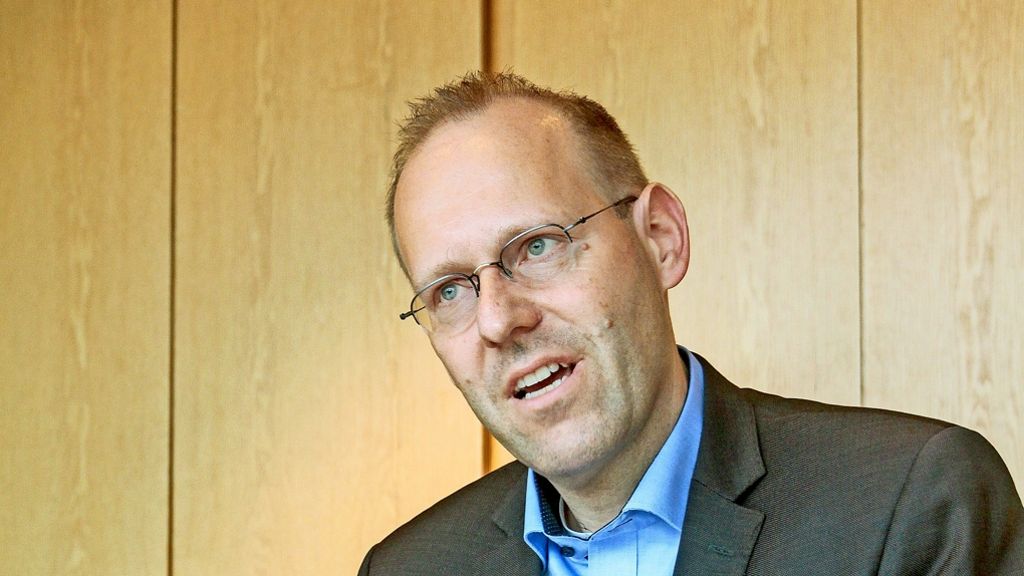  Bernd Vöhringer findet die Aufgabe als Oberbürgermeister in seiner Heimatstadt Sindelfingen noch immer sehr spannend. Deshalb tritt er bei der Wahl im kommenden Mai zum dritten Mal an. Noch gibt es keinen Gegenkandidaten. 