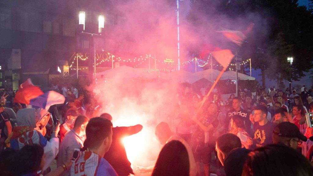 WM-Aus von Serbien: Nach der Niederlage eskaliert die Lage in der Stuttgarter Innenstadt