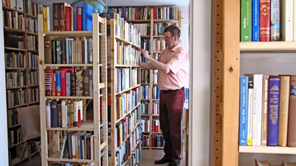 Bücherei in Riedenberg: Hemingway und Heine  stehen bereit