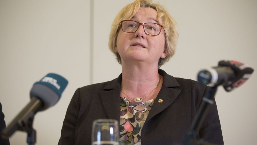Ludwigsburger Hochschulaffäre: SPD und FDP wollen Entlassung von Ministerin Bauer beantragen