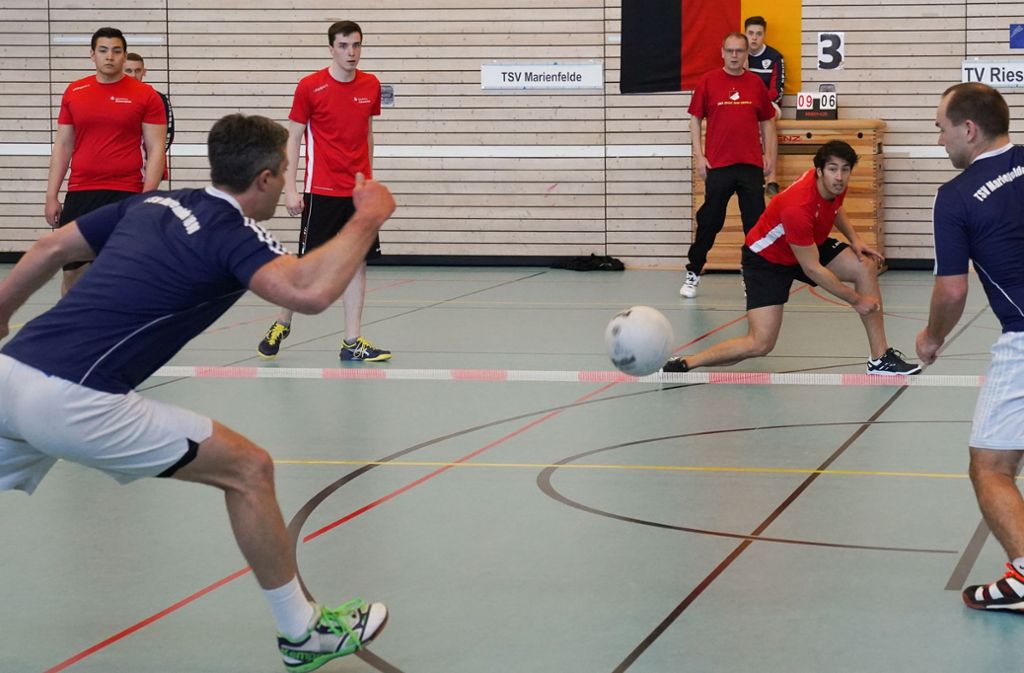 Noch bis Sonntag finden die deutschen Meisterschaften der Prellball-Bundesliga in Waiblingen statt. Foto: Edgar Layher
