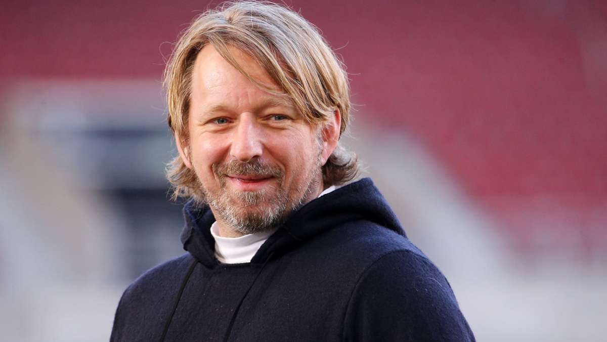  Der VfB Stuttgart befindet sich derzeit auf einem Abstiegsplatz. Im „Doppelpass“ äußert sich Sportdirektor Sven Mislintat zur aktuellen Lage – und verteidigt die VfB-Philosophie. 
