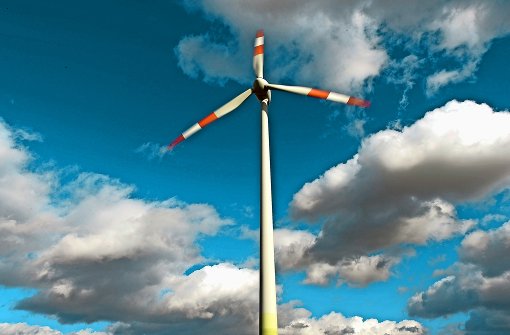 Seinen Strom  von der benachbarten Windenergieanlage zu beziehen, ist in Deutschland nicht möglich. Das würde sich auch mit dem Vorschlag aus Berlin nicht ändern.  Foto: dpa
