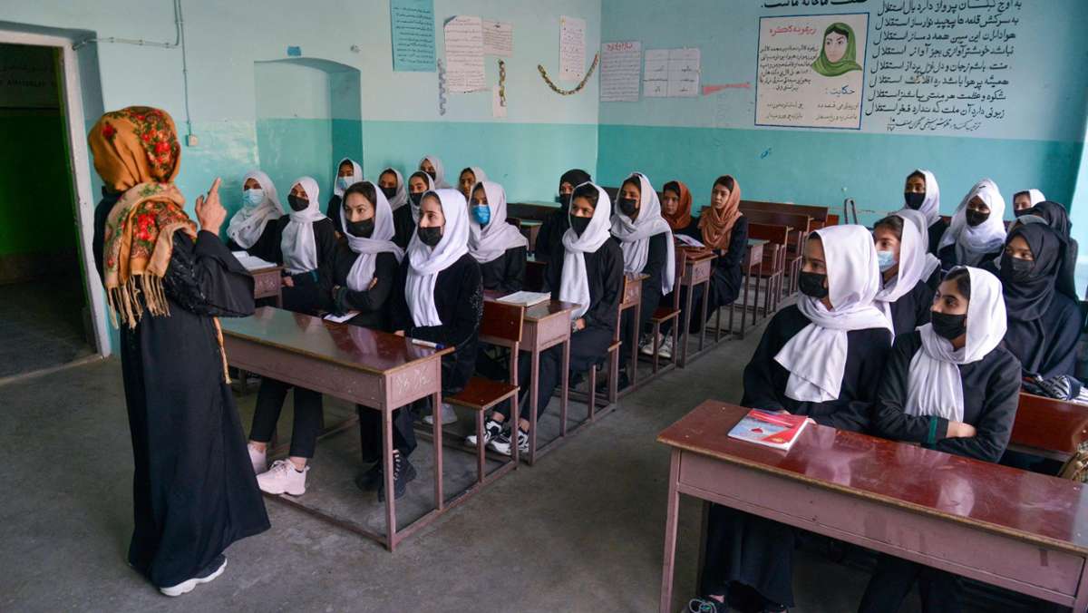 Afghanistan: Taliban schließen Mädchenschulen nach wenigen Stunden wieder