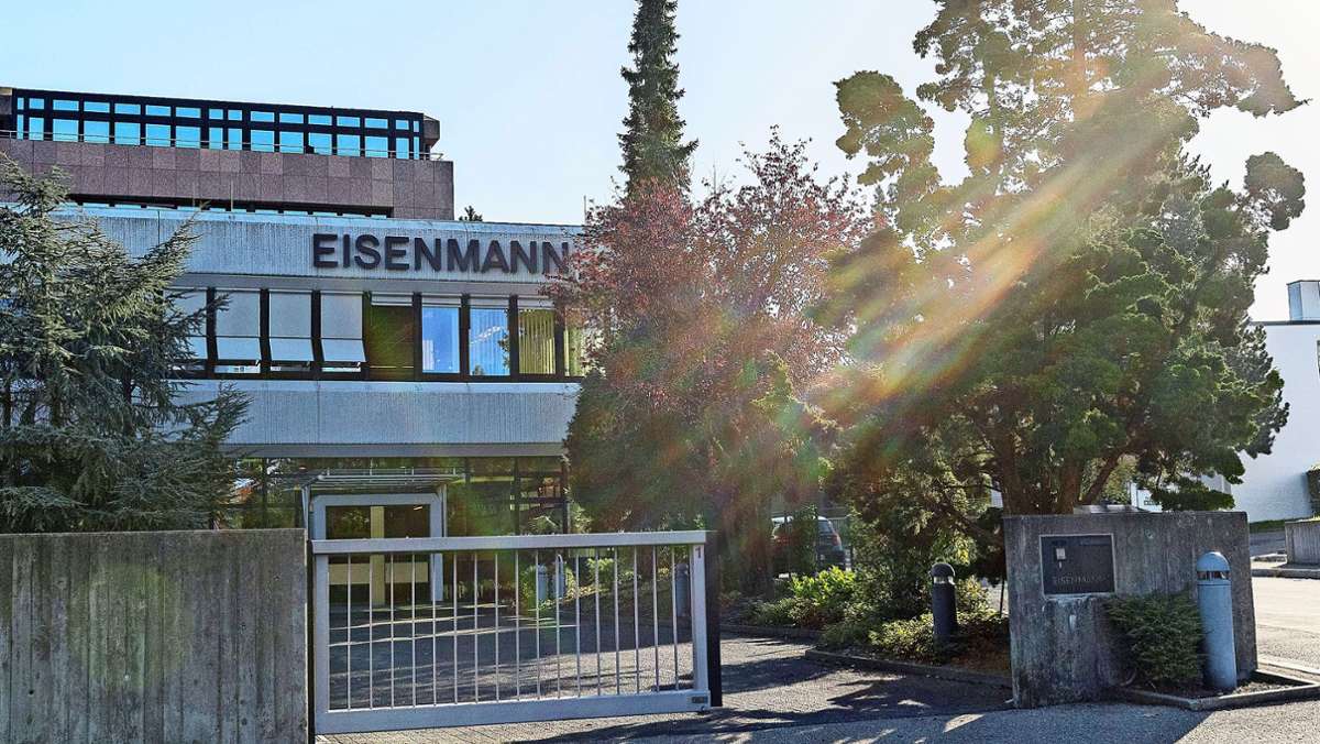  In einer neuen GmbH sollen auch in Zukunft Lackieranlagen der Marke Eisenmann in Böblingen entstehen. Allerdings nur noch mit rund einem Viertel der Belegschaft und beschränkt auf überschaubare Projekte. Komplette Anlagen für einen Autohersteller traut sich das Unternehmen nicht mehr zu. 