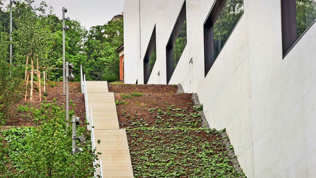 Neubau John-Cranko-Schule in Stuttgart: Räte pochen auf Öffnung des Gartens