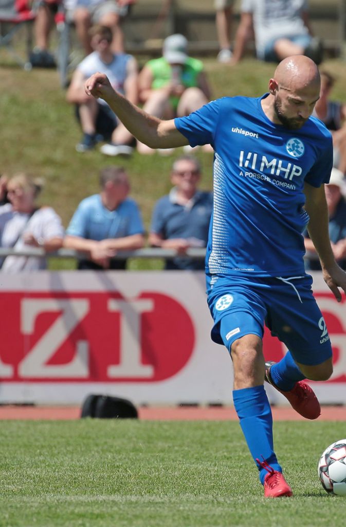Bekam bei den Kickers nur in Testspielen Einsatzzeiten und ging zurück in seine kroatische Heimat zu NK Lucko: Mittelfeldspieler Grgo Zivkovic.