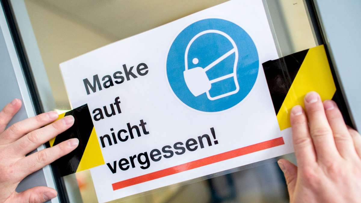 Maskenpflicht und Dauerlüften: Stuttgarts Schüler und Lehrer leiden unter Corona-Regeln