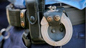 Vorfall am Klinikum Schloss Winnenden: Betrunkener verletzt Polizeibeamten
