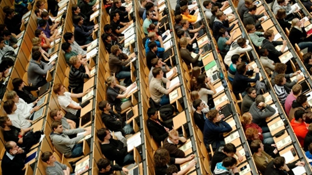 Studiengebühren: Grün-Rot prüft Studiengebühren für Nicht-Europäer
