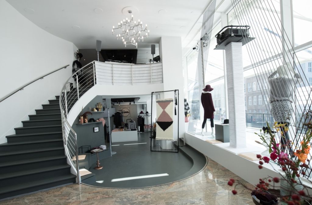 Mit dem Ladengeschäft im Luxusumfeld will Lidl Aufmerksamkeit auf sein Textilangebot lenken und neue Zielgruppen ansprechen.