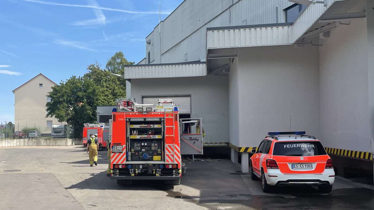 Brandalarm in Esslingen: Wasser sorgt für Feuerwehreinsatz