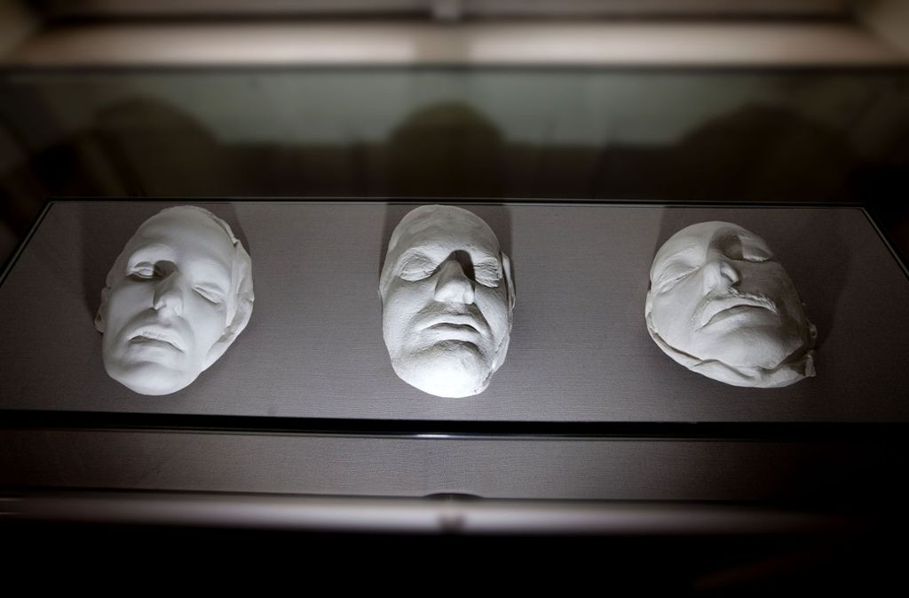 Die Totenmasken von Gudrun Ensslin, Andreas Baader und Jan-Carl Raspe wurden 2010 in der Esslinger Villa Merkel ausgestellt.