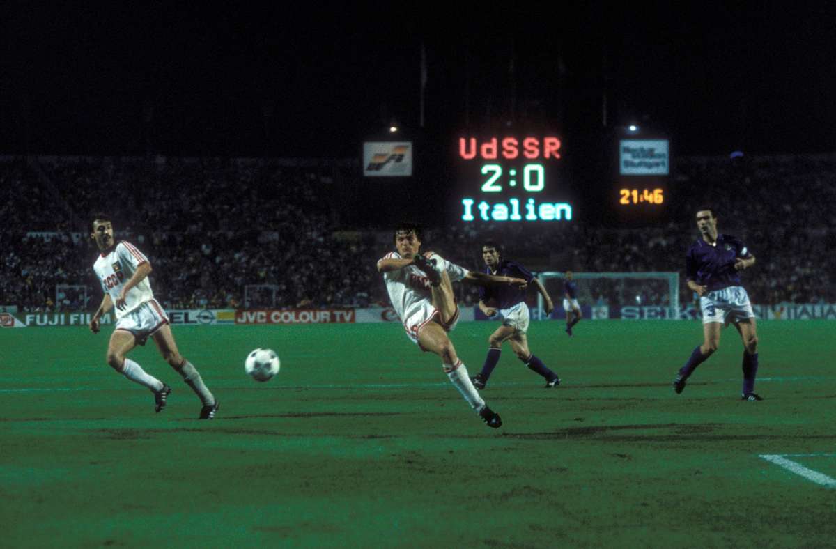 Letztlich sind die Italiener gegen das Team von Valari Lobanowski chancenlos und unterliegen mit 0:2.