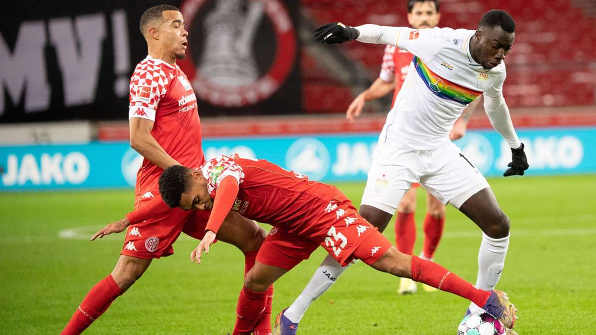 VfB Stuttgart gegen 1. FSV Mainz 05: Silas Wamangituka auf den Spuren von Fredi Bobic