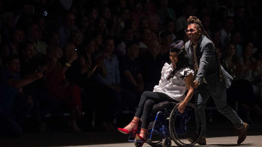 Mode-Show von Designer Guio Di Colombia: So schön kann Mode für „Jedermann“ sein