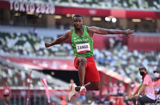 Hugues Fabrice Zango hat Bronze im Blick – und gewinnt die erste Medaille für sein Heimatland. Foto: AFP/BEN STANSALL