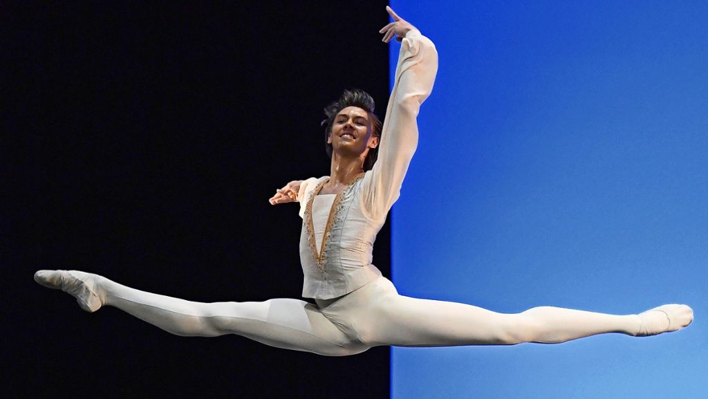  Erst der Prix de Lausanne, nun der Youth America Grand Prix: Der Cranko-Schüler Gabriel Figueredo gewinnt wichtige Ballettwettbewerbe und macht international auf sich aufmerksam. 