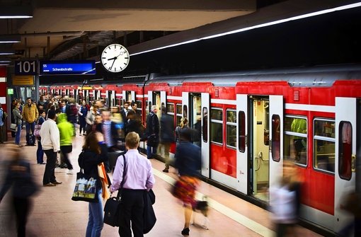 Nach Meinung des VCD sollten auch S-Bahn-Kunden für die Pannen im Stuttgarter Netz finanziell entschädigt werden. Foto: Achim Zweygarth