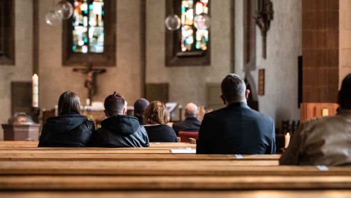 Kirche: Bald noch weniger Pfarrer