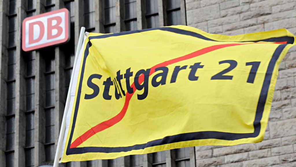 Stuttgart 21: Gegner demonstrieren gegen S-21-Urteil