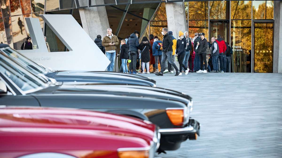 Mercedes-Benz-Museum Stuttgart: Ehrung eines  Traums mit Motor