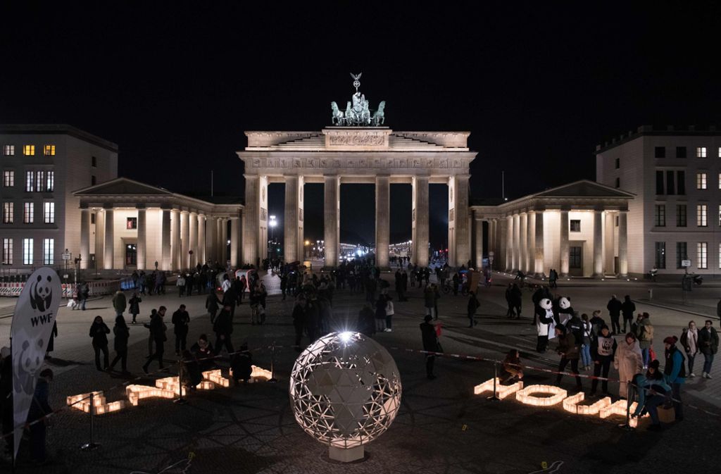 Zentraler Schauplatz in Deutschland war der Pariser Platz in Berlin mit dem Brandenburger Tor.