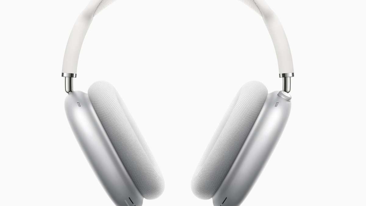  Apple gibt sich selbstbewusst beim Preis: Die Kopfhörer Airpods Max sollen in Deutschland für 597,25 Euro verkauft werden. Das ist deutlich teurer als die meisten Geräte der Wettbewerber. 