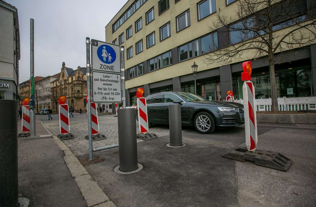 Die Ritterstraße in Esslingen wurde Anfang Februar in eine Fußgängerzone umgewandelt. Die Durch- und Einfahrt ist nun nur noch Menschen mit Ausnahmegenehmigung gestattet.