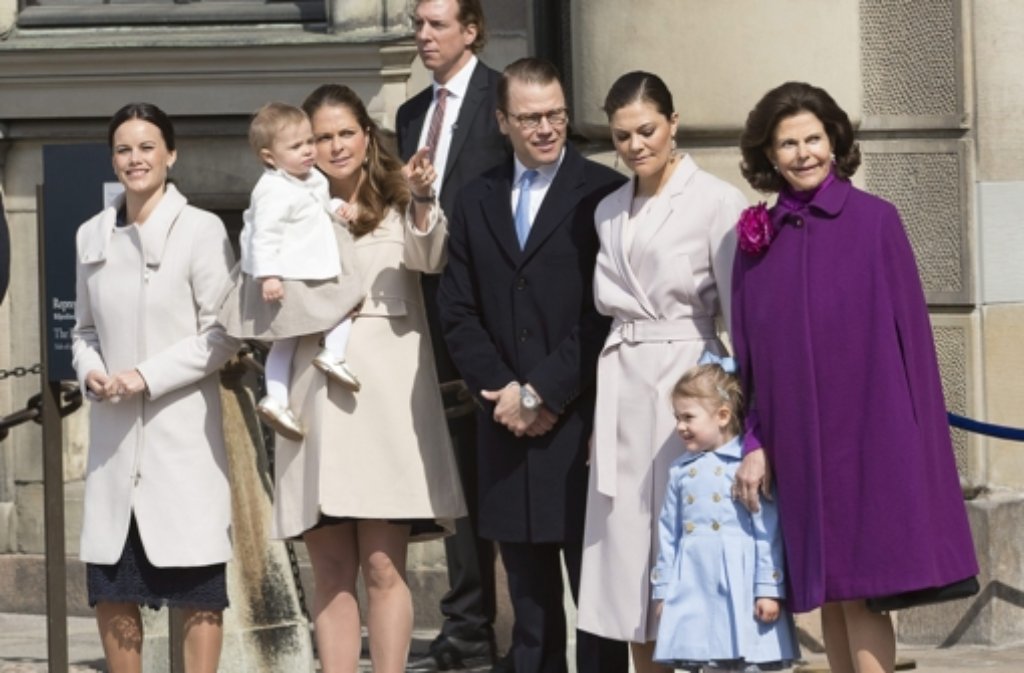 Im Kreise ihrer neuen, royalen Familie: Sofia Hellqvist bei der Parade zum 69. Geburtstag von König Carl Gustaf.