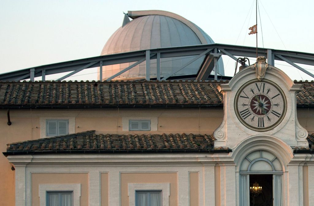 Symbolträchtiger Veranstaltungsort der Kosmologie-Konferenz ist die vatikanische Sternwarte in Castel Gandolfo bei Rom.
