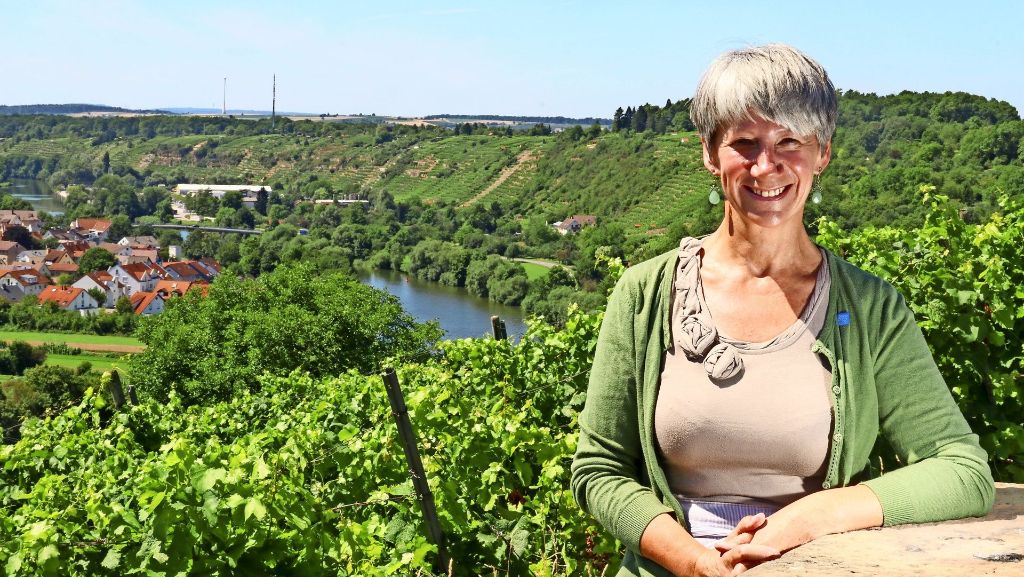  Die Grünen-Politikerin Catherine Kern ist als Lehrerin für Business-Englisch bei namhaften Unternehmen ein gern gesehener Gast. Die Bundestagskandidatin im Wahlkreis Neckar-Zaber spricht sich aber gegen „profitorientierten Turbo-Kapitalismus“ aus. 