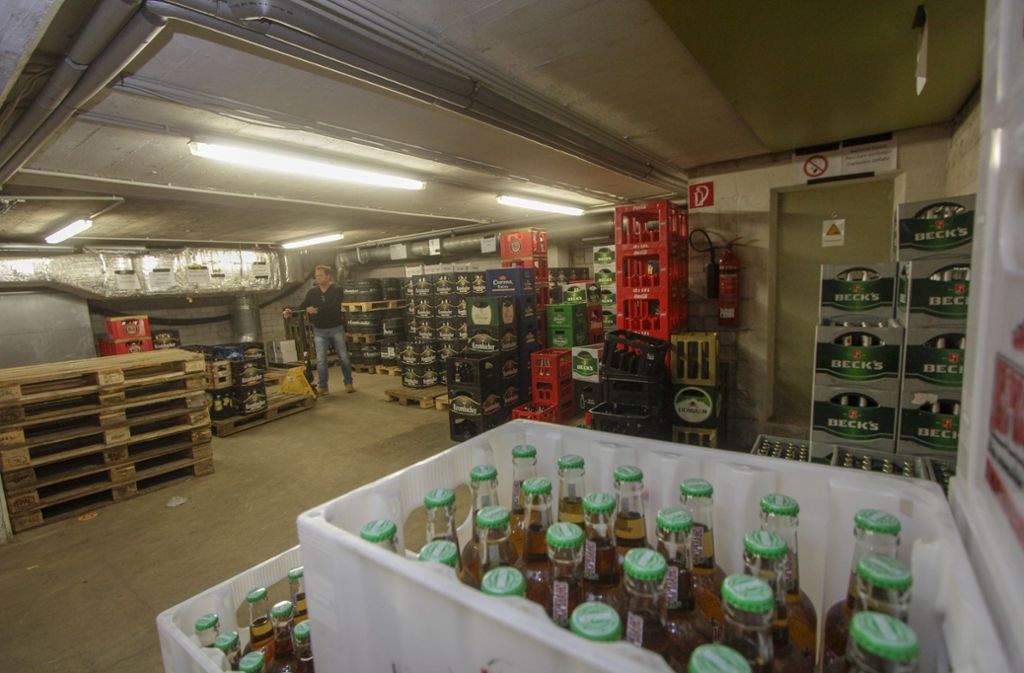 Ein Einblick, den nur wenige Rofa-Besucher bekamen: Im Keller lagerten tausende Liter Getränke.